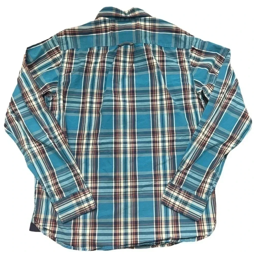 Men’s The North Face 100% cotton flannel blue plaid shirt. Size Medium. EUC.